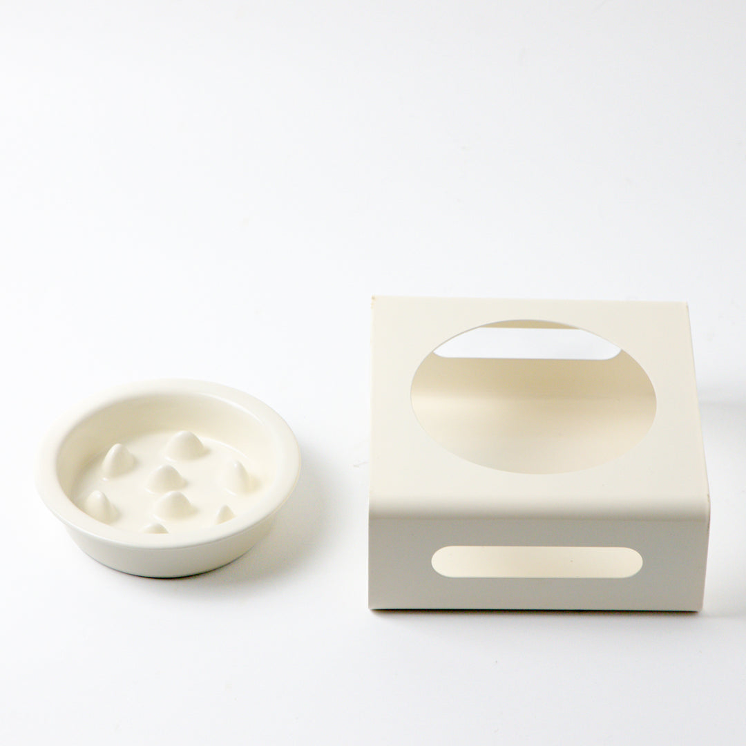 早食い防止 陶器フードボウルとメタルスタンド|アイボリー