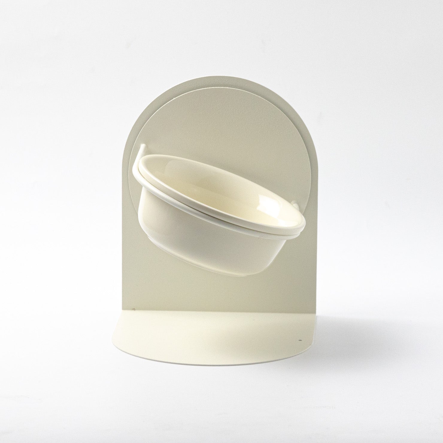 犬猫用フードボウル｜高さ・角度の調整可能な磁気吸着陶器のフード